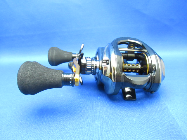 REVO4 ビッグシューターコンパクト8 / ルアー通販ショップ 7PALMS WEB店