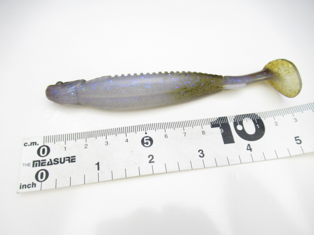 ブルーノシャッドテール 4.8”