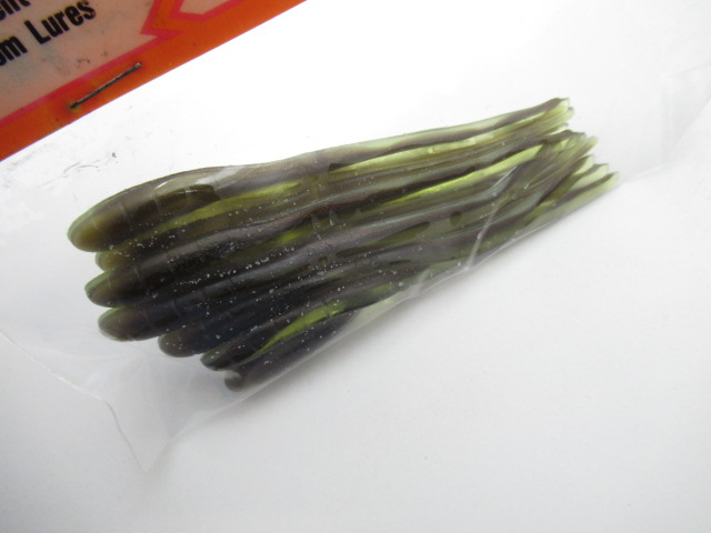 ボディーシャッド 4”