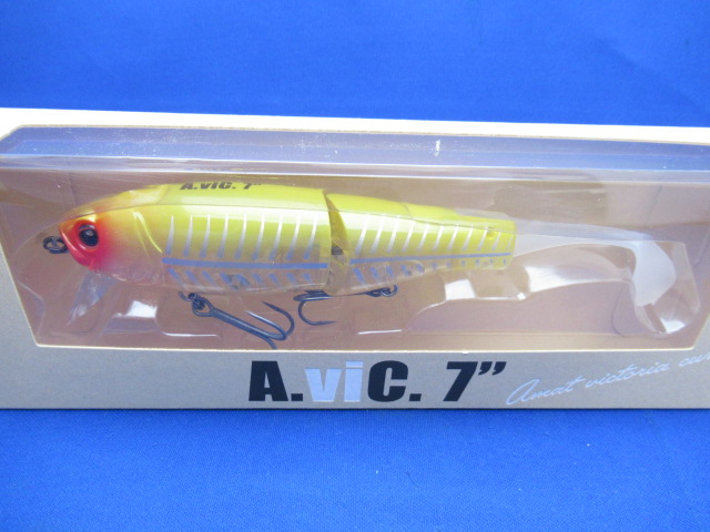 A.viC.7 (アヴィック)