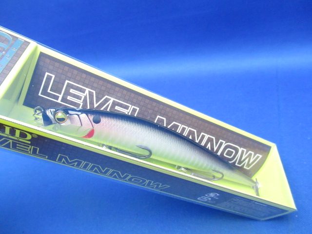 LEVEL MINNOW
